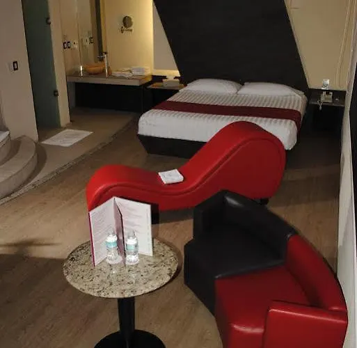 La Moraleja Hotel del amor 3*